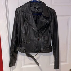 Cropped faux leather jacket from Forever 21 Size M Dark grey with zipper accents